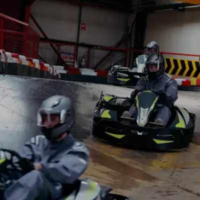 bus to raceview karting