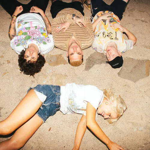 Bus To Amyl and the Sniffers | Collins Barracks, Dublin | 25/26.8.26