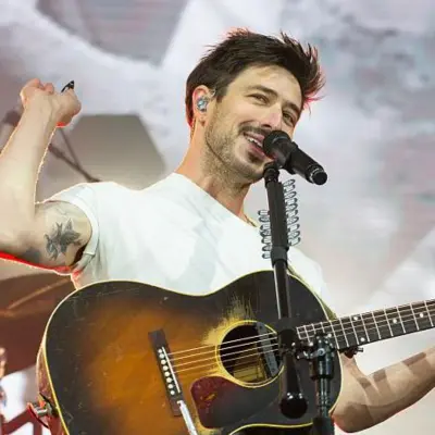 bus to mumford and sons