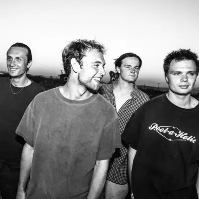 Bus To Wunderhorse | Custom House Square, Belfast | 25.8.26